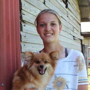 Meet your Posher, Victoria